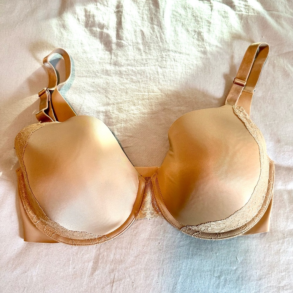 Soma Vanishing 360 Perfect Coverage Lace Trim Bra 34DDD